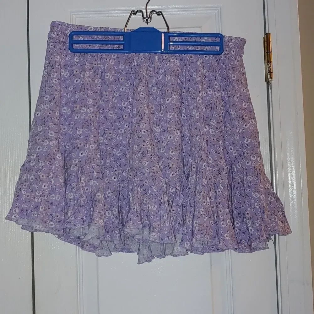 Aeropostale floral ruffle mini skirt Sz Xl